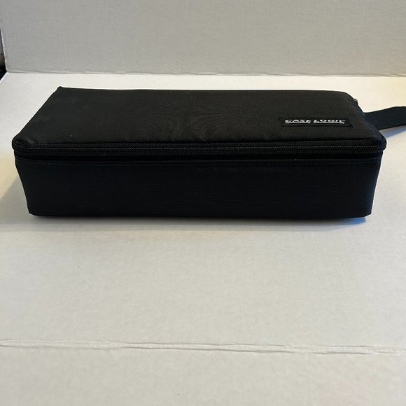 Case Logic cassette tape storage/carrying case with 15 empty cassette cases-Blk - Picture 2 of 11